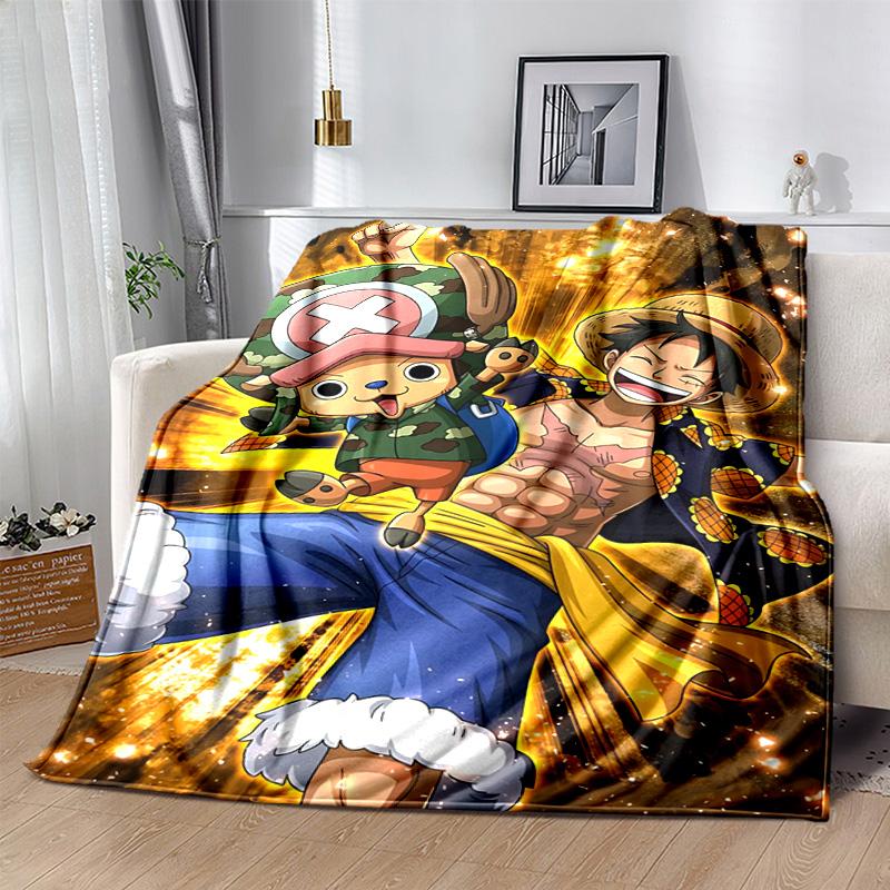 1pc Adventure Gold Soft Throw Blanket Flannel All Season Light Weight Living Room/Bedroom Warm Blanket. M7270166