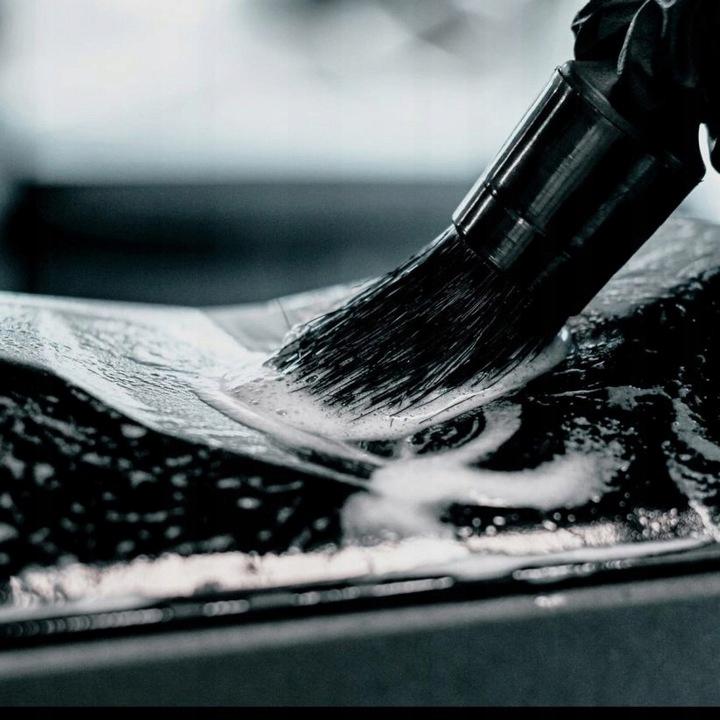 Adbl Interior Cleaner 1L + Pędzelek Do Czyszczenia Plastików Kokpitu Auta