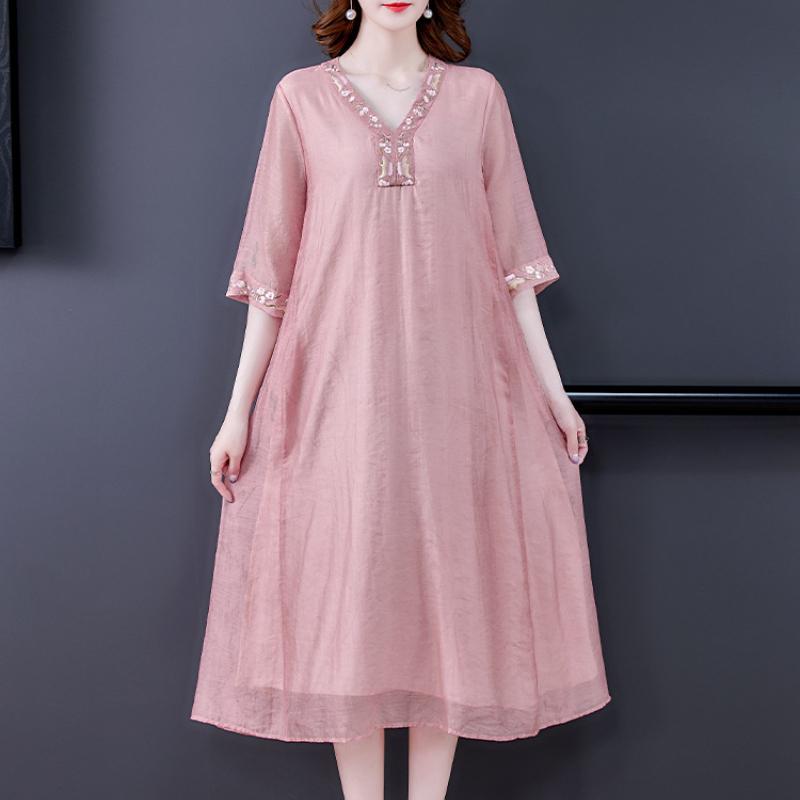 Весенне-летнее платье с V-образным вырезом в китайском стиле с рукавом три четверти, большое свободное вышитое платье для мам