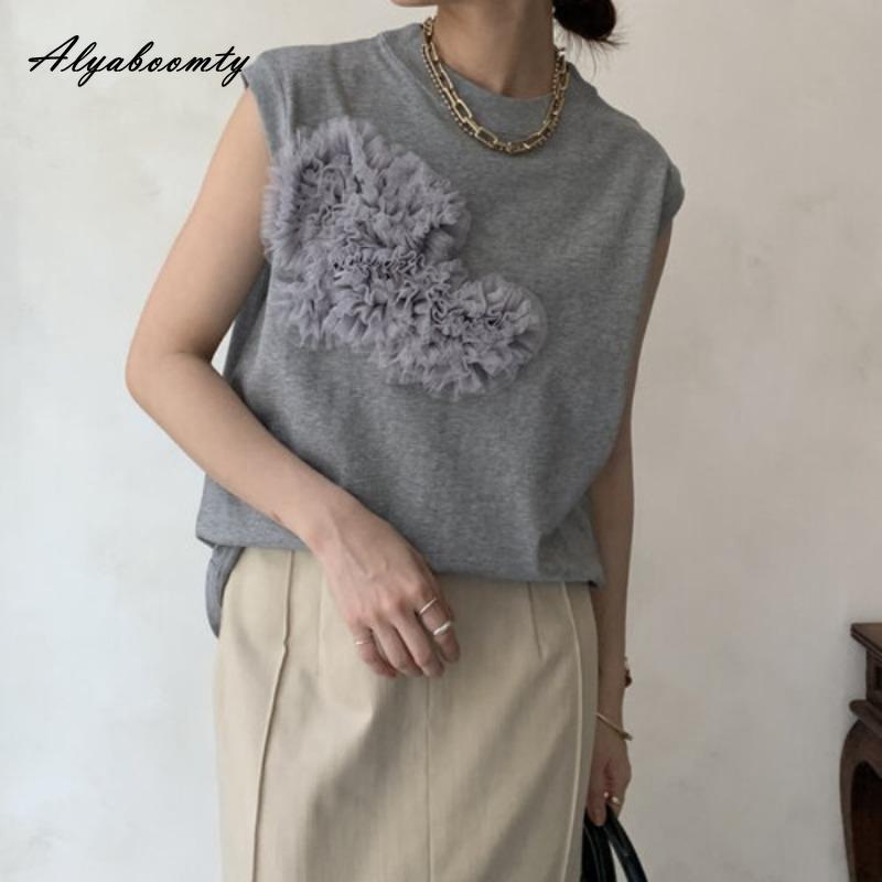 Korean Fashion Women Streetwear Sleeveless Top O Neck Black White Gray Floral T-Shirt Stylish Ladies' Basic Solid Tee