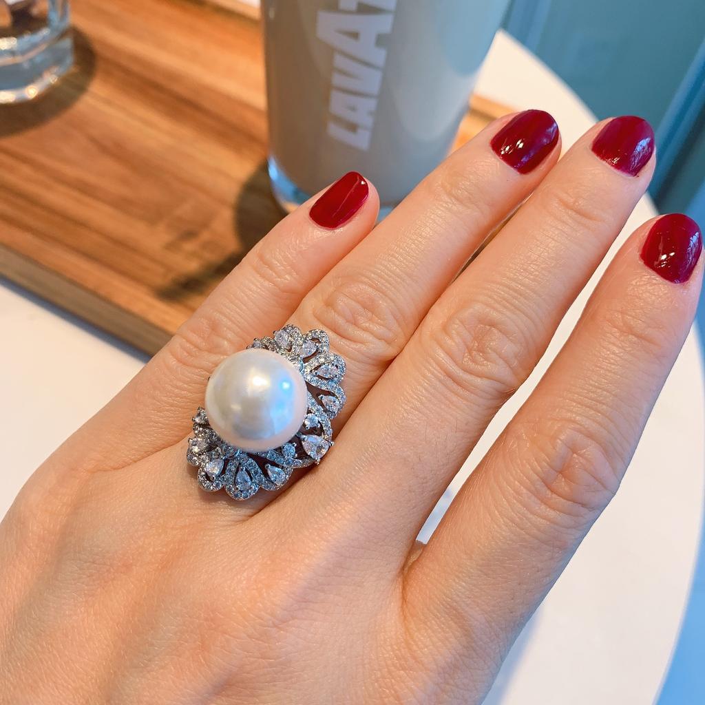 Кольцо с белыми бриллиантами и жемчугом Fritillary из циркона, женское, для банкета, жемчужное, регулируемое, высокая мода