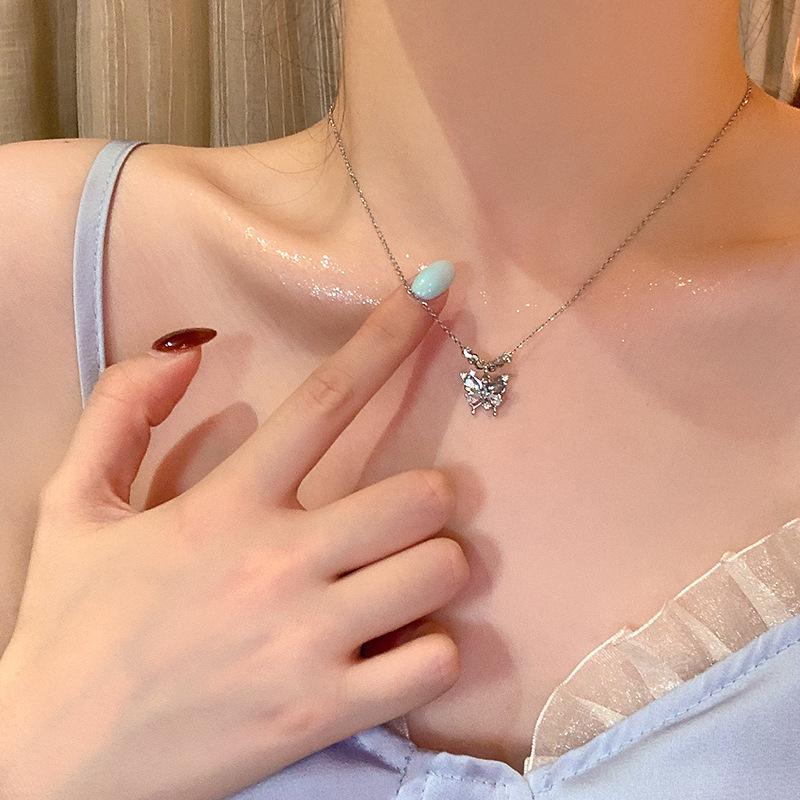 «Модное элитное жемчужное ожерелье: Универсальная цепочка на ключицу из титановой стали для женщин