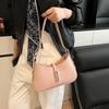 2025 Niche Design Baguette Bag Women's Hand Carry Underarm Bag Fashion Shoulder Bag Commuter Small Square Bag Handbag