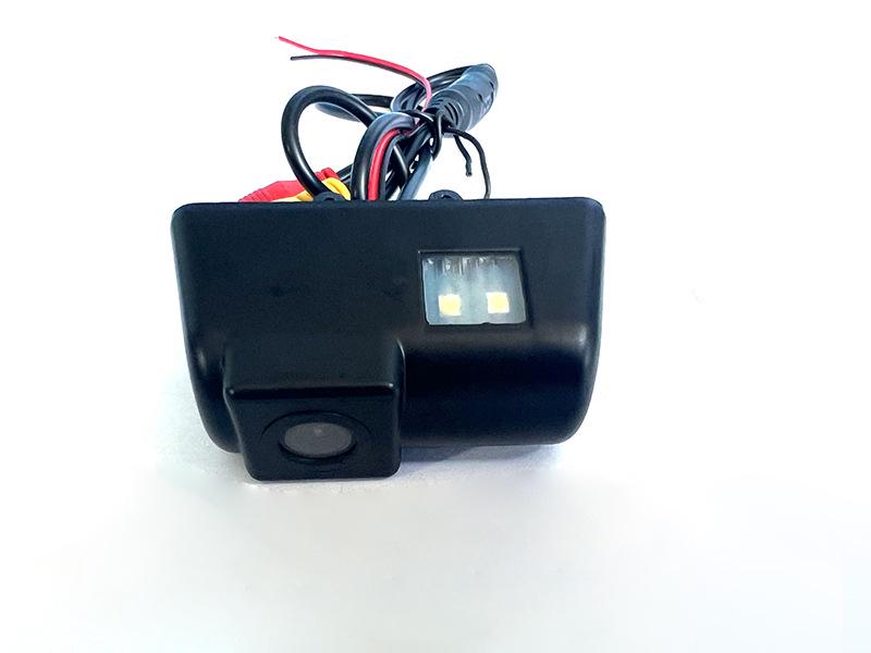 Compatible with Focus Hatchback, Chevrolet Epica, and Cruze: Integrated HD Rear View Car Camera.