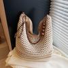 Праздничная плетеная сумка женская 2025 лето новая мода полая вязаная сумка через плечо большая вместимость дорожная сумка-тоут