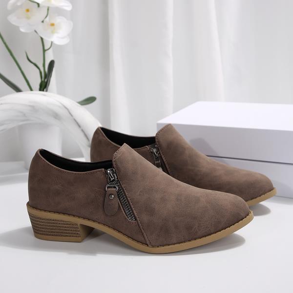 Fashion Winter Shoes Women British Style Autumn Round Toe Low Heels Preppy Fall On Heels New Retro Solid Zip Metal Decoration Rubber PU