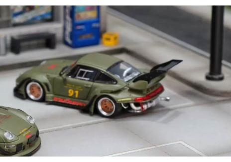СВ 1:64 RWB 993 Литая имитация из сплава, модель автомобиля, фестивальный подарок для мальчиков, коллекционная игрушка, элемент декора.