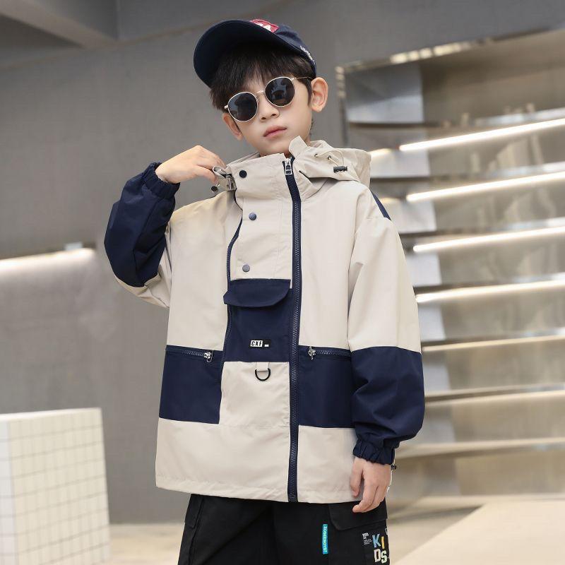 Children's Spring and Autumn Windbreaker Big Children's Thin Western Style Casual Hooded Jacket for Boys