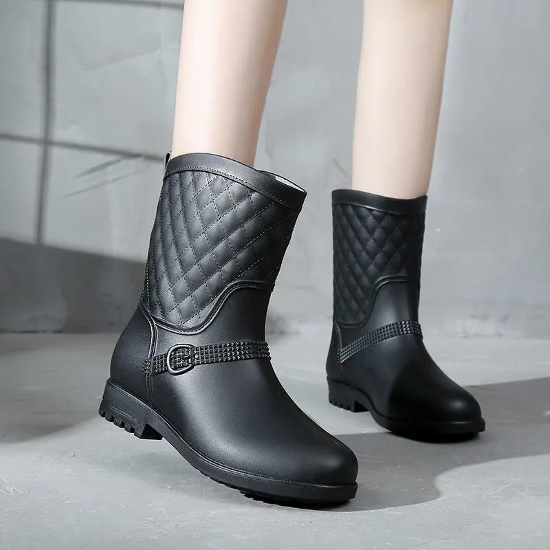 Резиновые сапоги, резиновая обувь, женская корейская версия нескользящей водонепроницаемой обуви со средней трубкой, милые водонепроницаемые ботинки