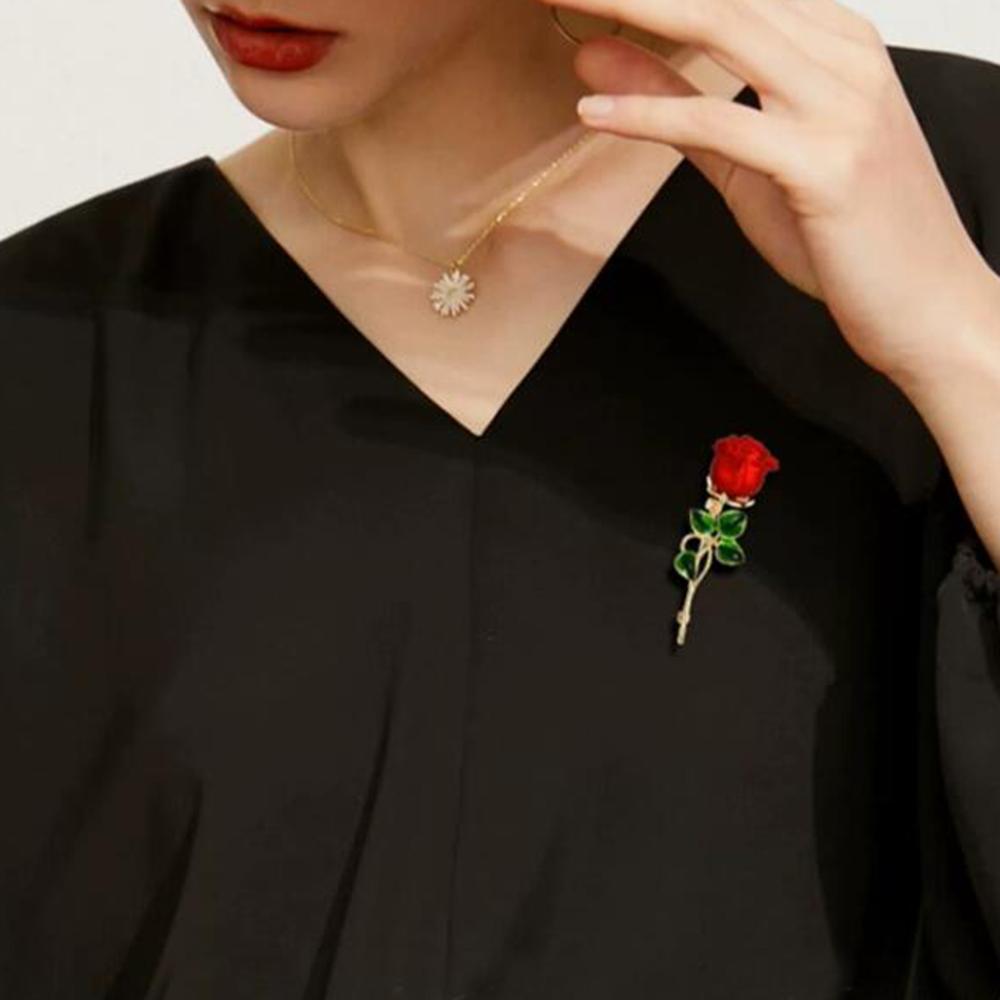 Beautiful Rose Flower Brooches Collection For Women Lady Elegant Flower Pin Summer Design Party Valentine Day Gift