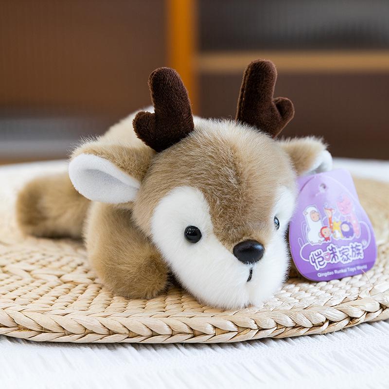 Adorable Three-Pose Animal Figurines: Plush Panda, Raccoon Doll, Desktop Companion