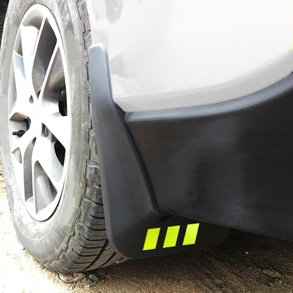 Byd Atto 3 Yuan Plus EV с 4 черными крыльями