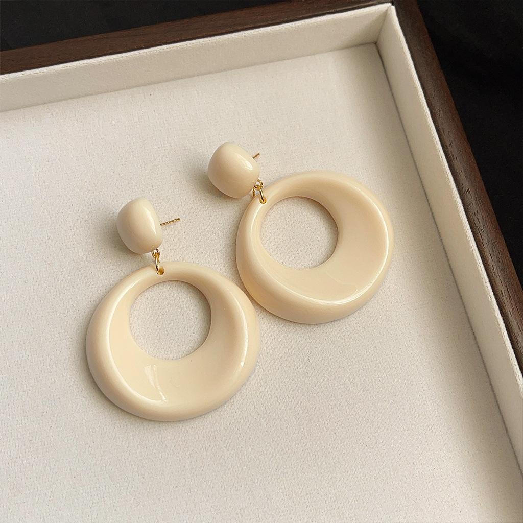 Винтажные серьги-кофе Maillard Женские серьги с литературным темпераментом Акриловые серьги-мазки Нишевые Высококлассные Осенне-зимние серьги