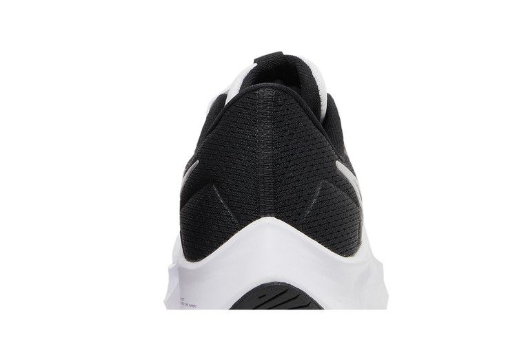 Nike Женские Air Zoom Pegasus 38 'Белый Металлический Серебристый'