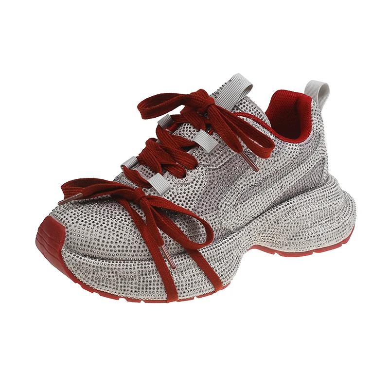 Мода 2024 года, женская вулканизированная обувь, украшенная звездными стразами, уличные туфли на толстой подошве для пап, увеличивающие повседневную спортивную обувь для женщин