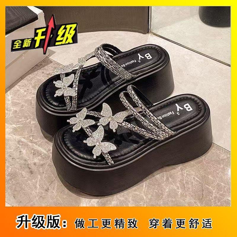 Носите увеличивающие рост универсальные модные сандалии фея две толстые подошвы с круглым носком ленивые повседневные тапочки со стразами лето 2025