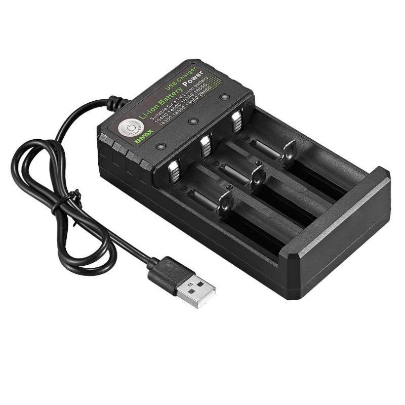 Зарядное устройство для литиевых батарей 18650. Зарядное устройство USB с тремя разъемами. Независимая зарядка аккумуляторной батареи.
