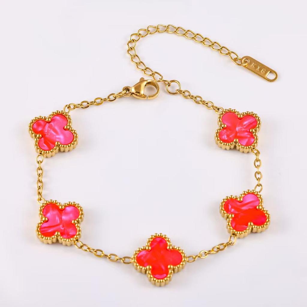 Vibrant 13mm Four-Leaf Clover Bracelet - Classic and Versatile Style