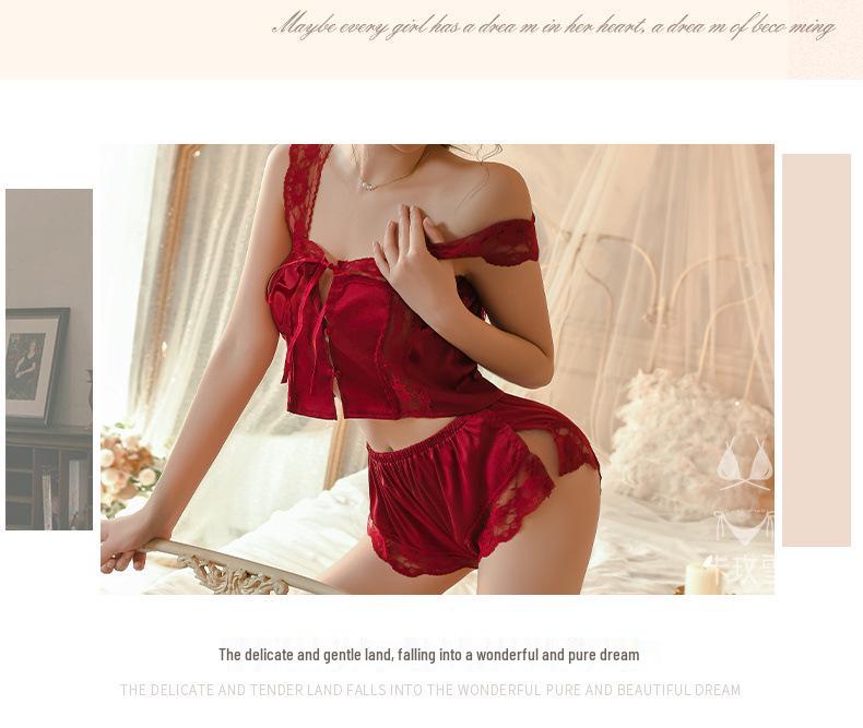 Кружевной женский домашний костюм с шортами на подтяжках во французском стиле