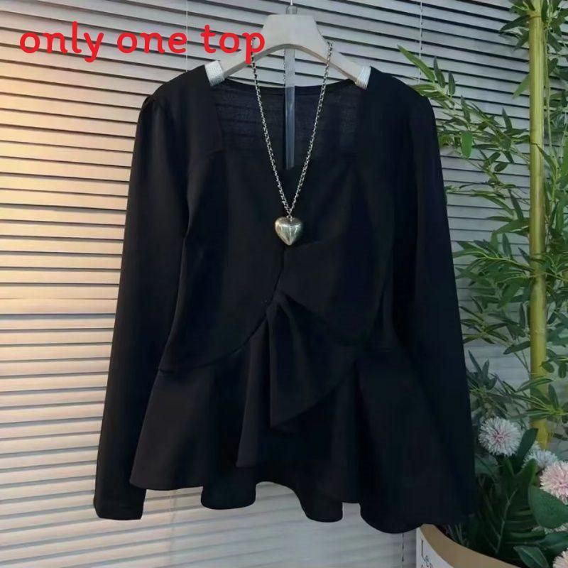 Simplicity Long Sleeved Top With Solid Color And Pleated Design For Spring Private Style