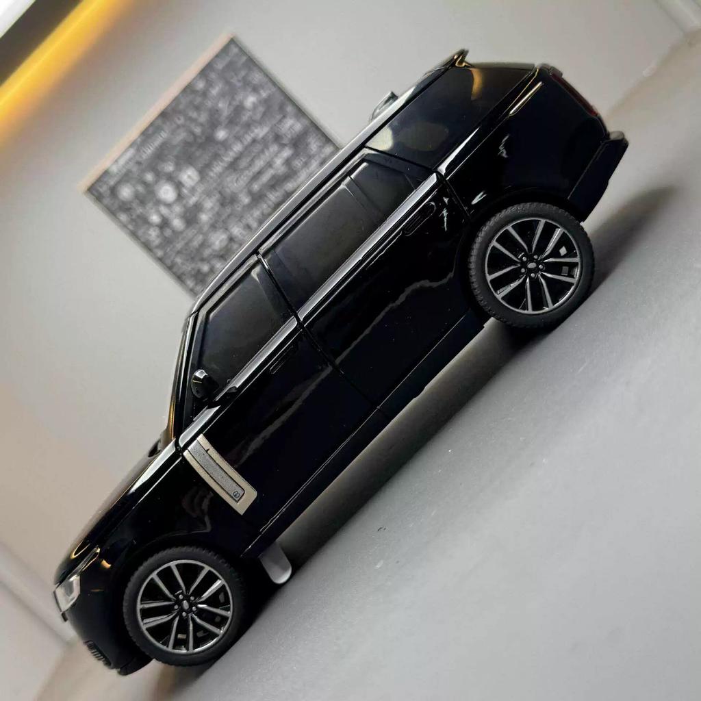 1/32 Металлическая литая модель внедорожника Range Rover, симуляция звука и света, внедорожник, детские игрушки, взрослые могут коллекционировать, украшения, подарки