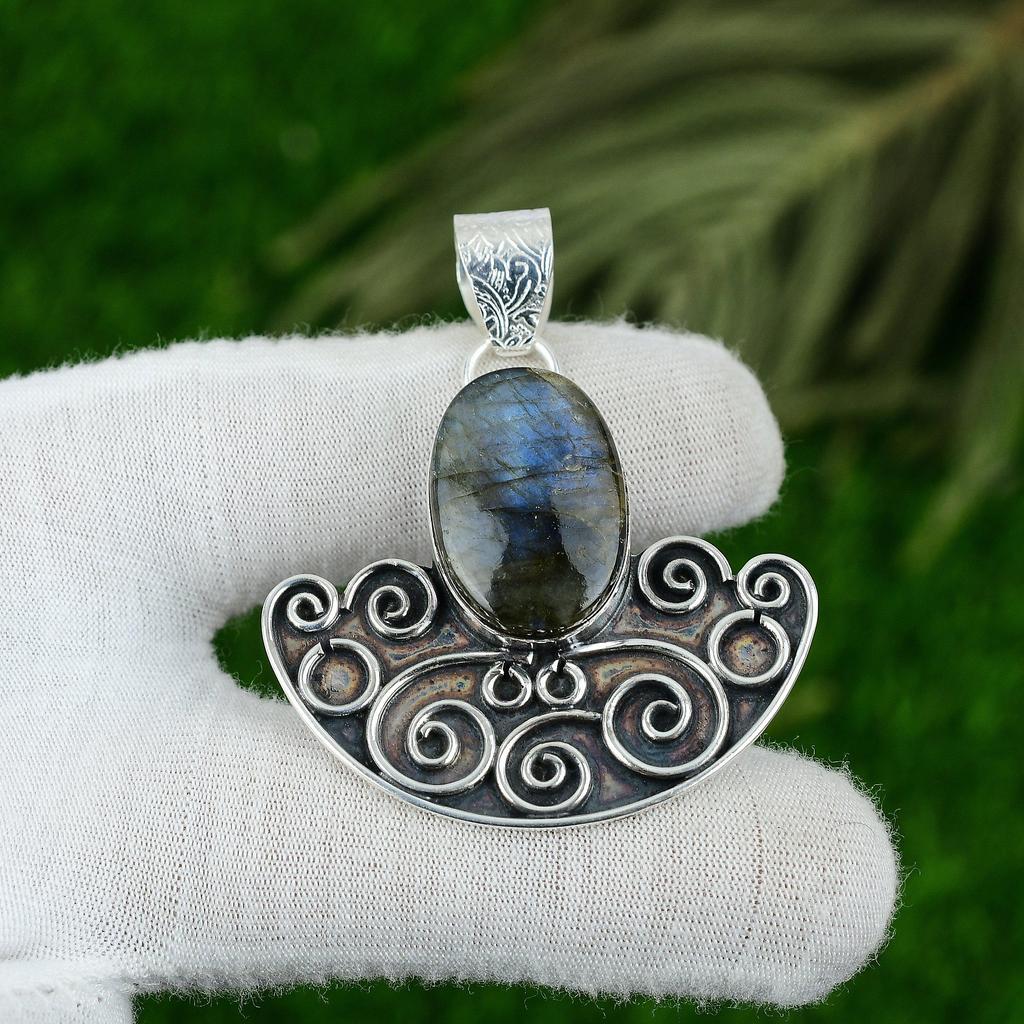 925 Silver Oval Third Eye Chakra Labradorite Stone Wife Handcrafted Boho Pendant