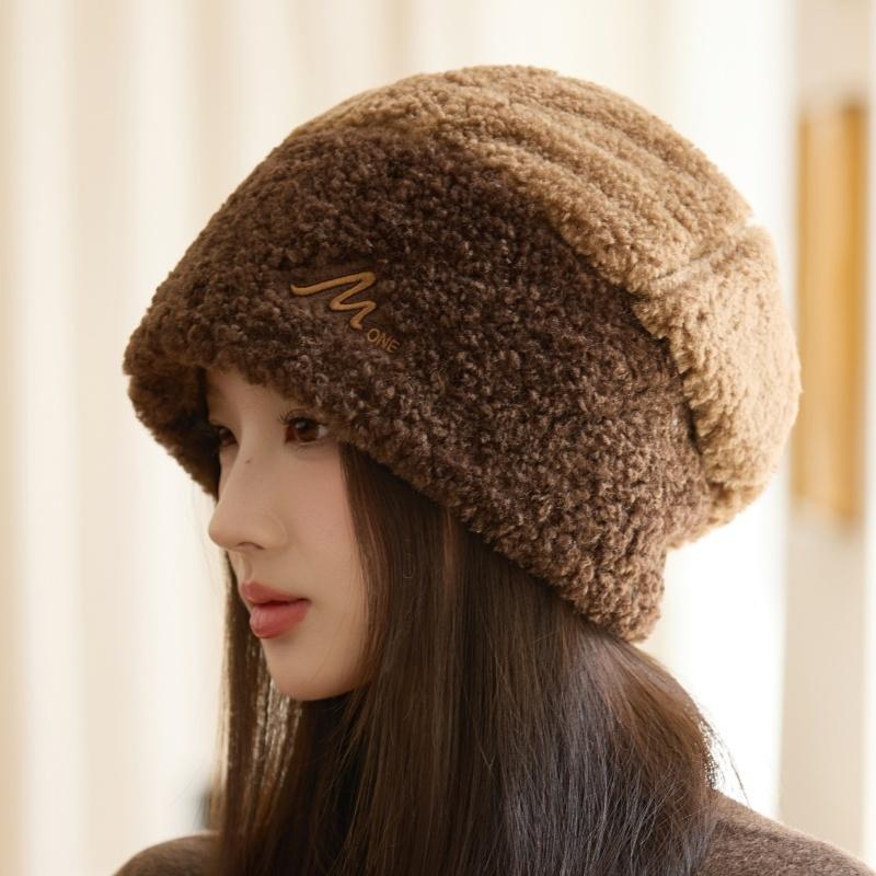 Шапка Женская Осенне-зимняя из овечьей шерсти Новая Флисовая Утолщенная Велосипедная Шапка Защита от Холода Ветрозащитная Защита Ушей