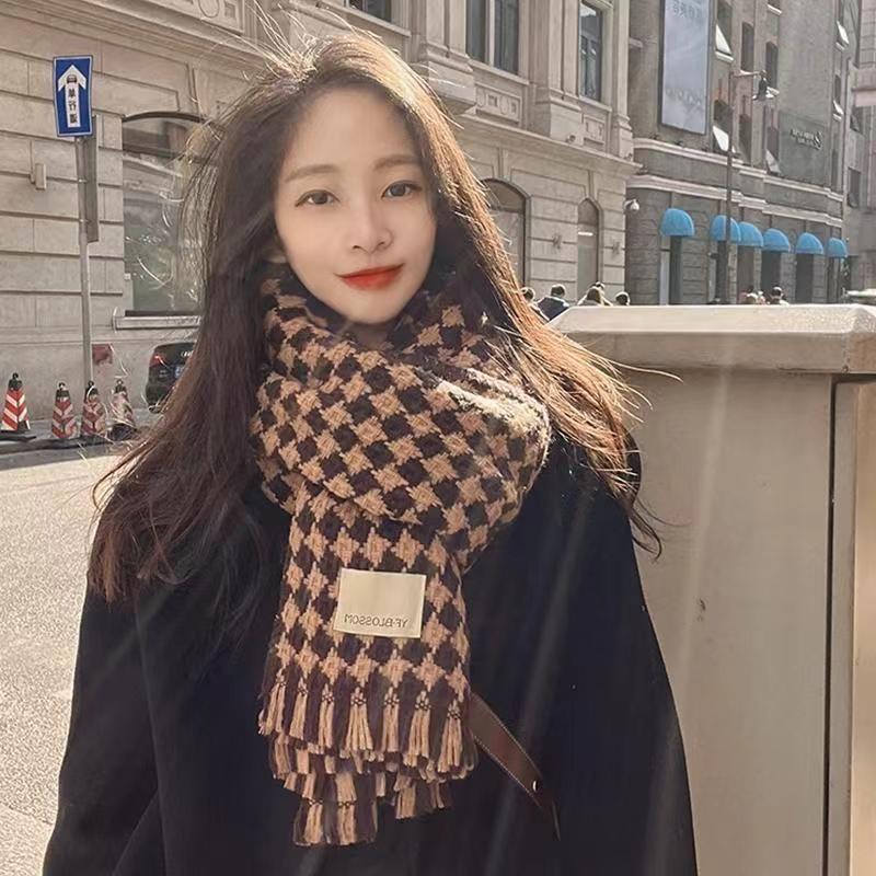 Plaid scarf women's winter high-end sense autumn and winter Korean version of the new imitation cashmere shawl thickened warm knitted scarf men