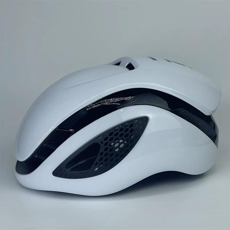 Road Bike Pneumatic Cycling Helmet Women's White Fashion Women's Adjustable Ultralight Anti-Collision Pnit Protection