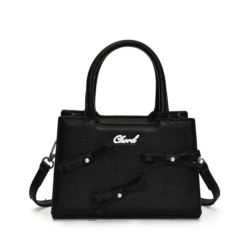 Корейская версия сумки-банта маленькой квадратной формы женская 2025 лето новая простая и модная ручная женская сумка женская на плечо через плечо