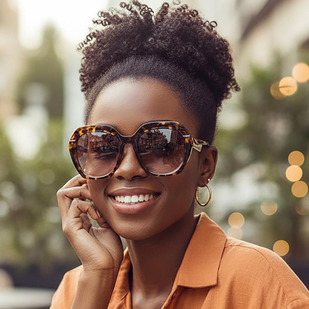 European and American new large-frame personalized color matching sunscreen advanced sunglasses elegant simple and versatile street sunglasses women