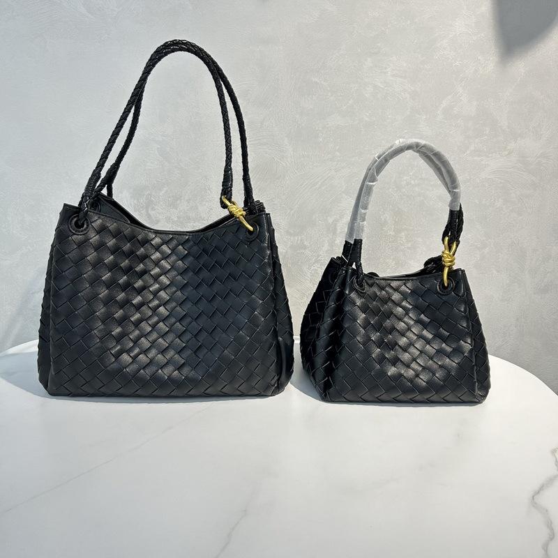 2025 Новая женская кожаная сумка модная классическая плетеная сумка бабочка пряжка парашютная сумка через плечо