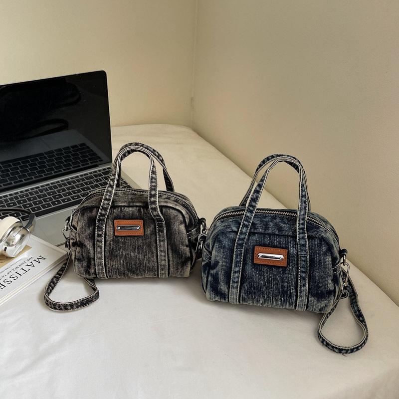 Casual Handbag Small Bag Bag Women's 2025 New Retro Denim Small Square Bag Simple Crossbody Bag