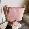 Популярная в этом году маленькая женская летняя универсальная сумка 2025 новая простая наплечная сумка-мессенджер повседневная сумка-ведро