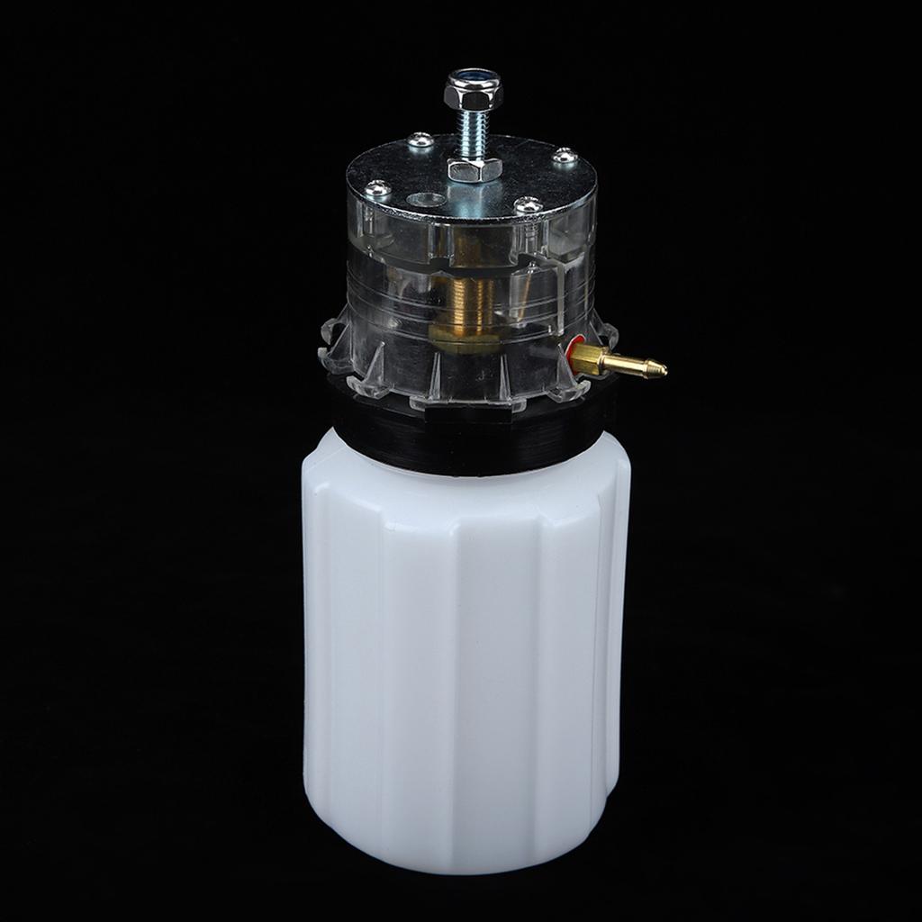 Plastic Milker Oil Pot Can for Cow Sheep Goat Milking Machine Vacuum Pump Accessory