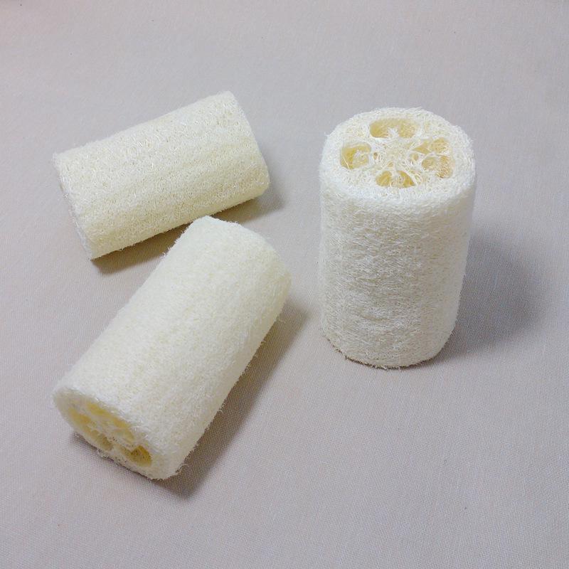 Natural Luffa Brush: Multi-Purpose Dish Scrubber & Bathing Sponge with Massage & Water Absorption Features