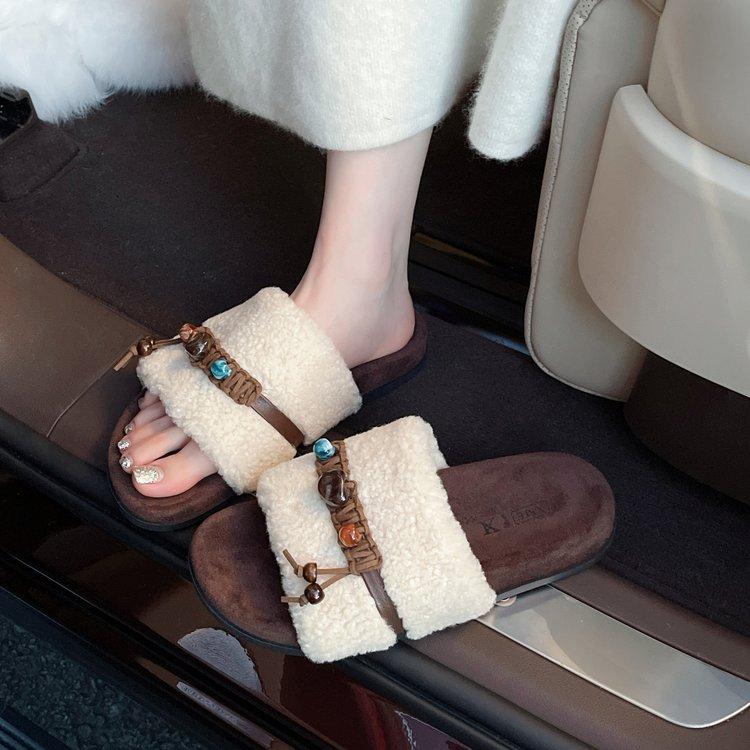 2025 new tassel woven beaded thick-bottomed open-toed slippers women's fashion wear cross-strapped sandals