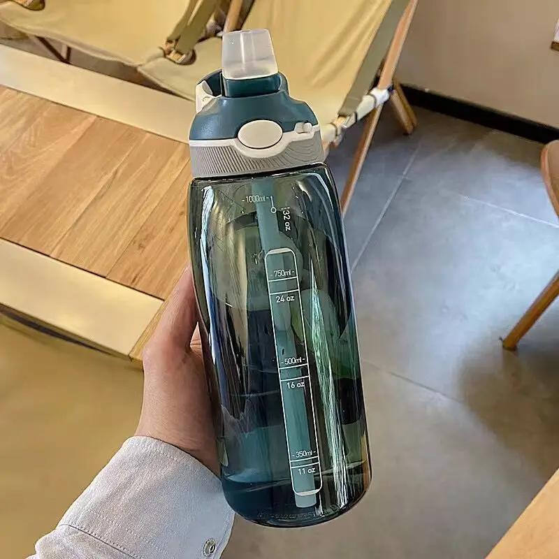 1 л Спортивная бутылка для воды с соломинкой Портативная Большая вместимость с соломинкой Спортивная бутылка для воды Спортзал Поход