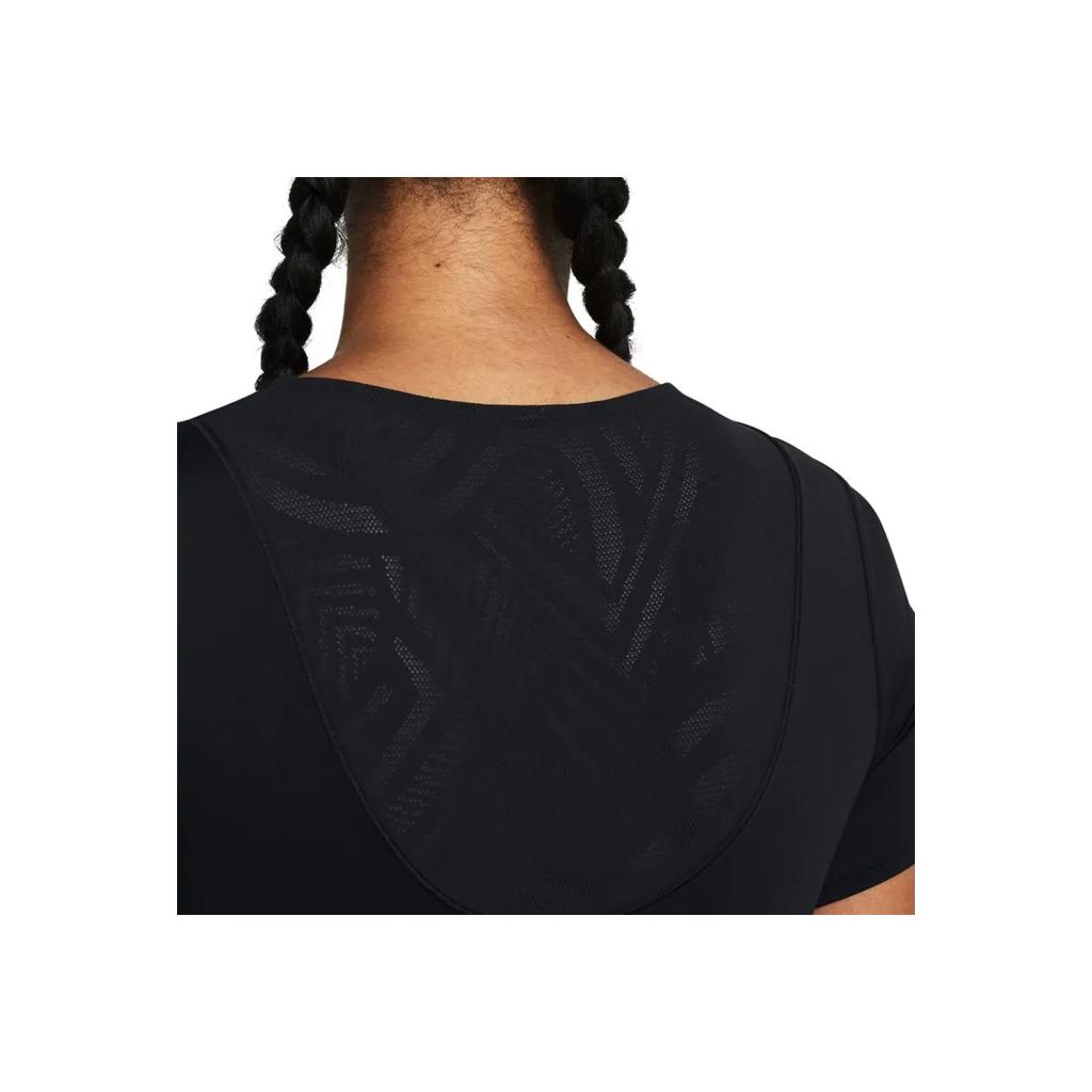 Under Armour Vanish Elite Vent Solid Color Round Neck Short Casual Short Sleeve T-Shirt Women Tops Black 1383639-001