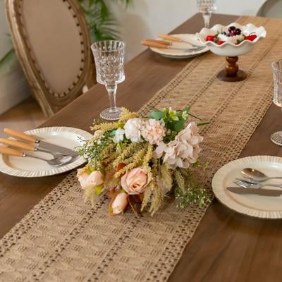 Украшение стола и аксессуары – Настольная дорожка