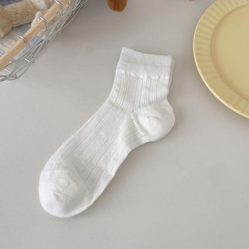 Women's Hollowed-out Thin Short Socks Summer Ballet-style Boneless Mid-calf Socks Breathable Solid Color Mesh Socks for Women
