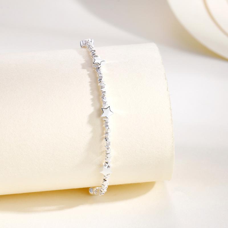 Звездный браслет Женская мода Простая ниша Изысканный темперамент Универсальный стиль Ins Ювелирные изделия для рук Женщины