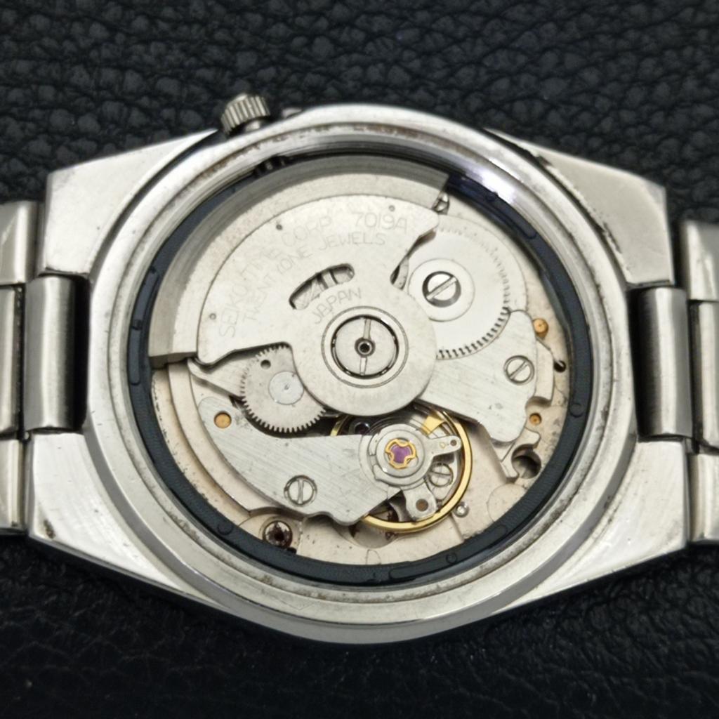 ПОДЛИННЫЕ ВИНТАЖНЫЕ МУЖСКИЕ АВТОМАТИЧЕСКИЕ ЧАСЫ SEIKO 5 7019A ЯПОНИЯ С ЦИФЕРБЛАТОМ FERRARI a701600-5 R206b-a701600