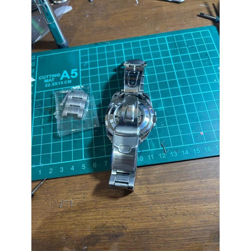 Used SEIKO 5 SPORTS Overseas Model