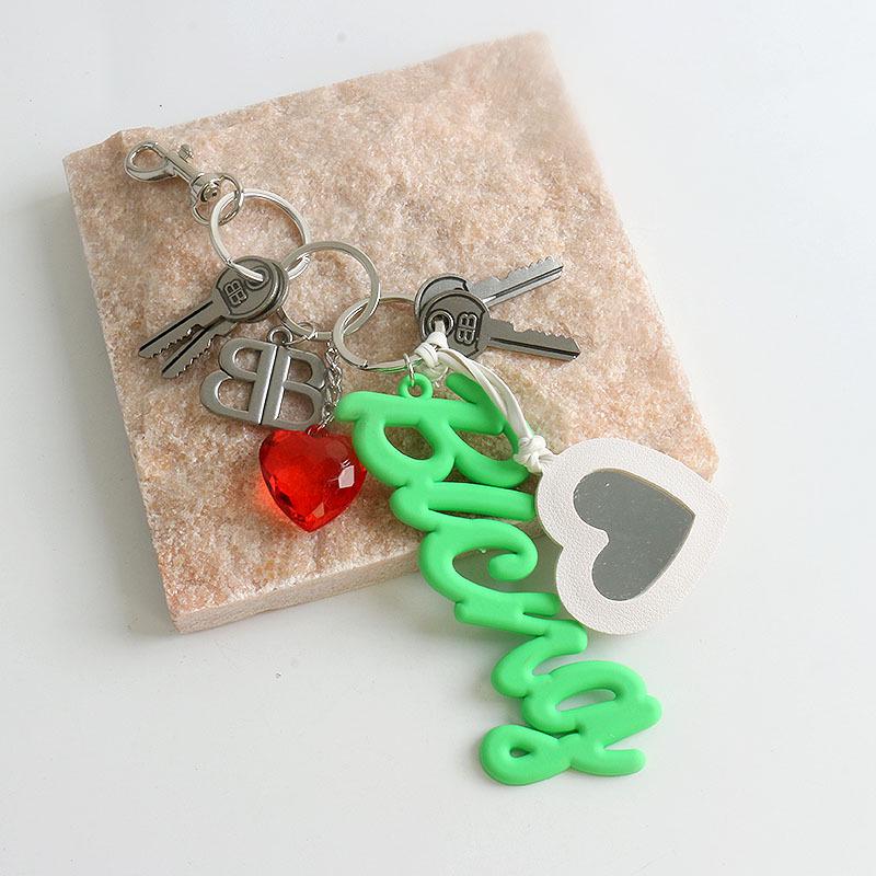 2024 Усовершенствованный мягкий силиконовый кулон для сумки с буквами и брелок