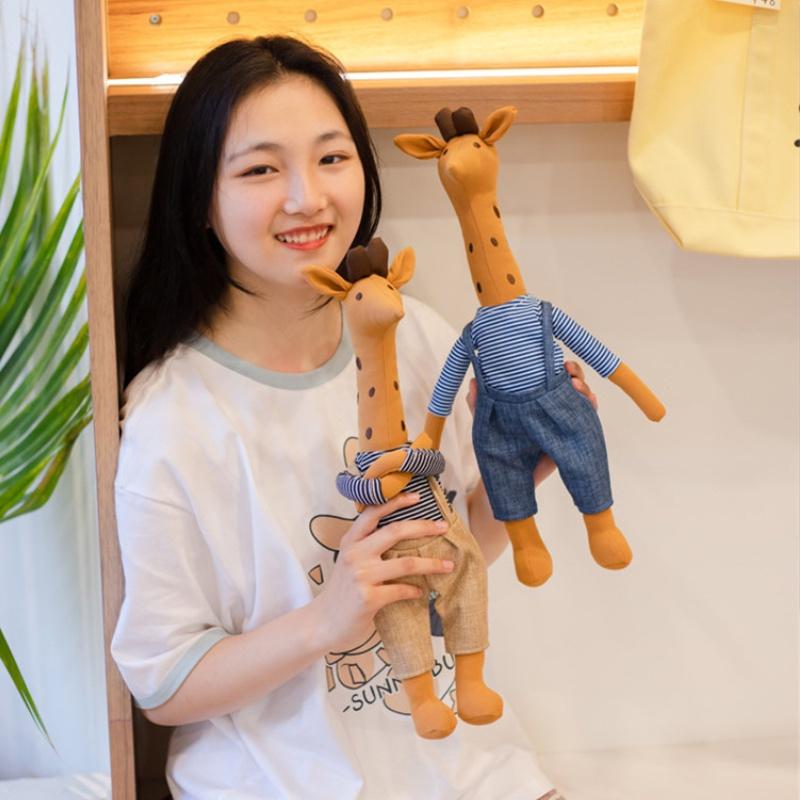 Очаровательная плюшевая игрушка жираф Идеальный подарок на день рождения ребенка