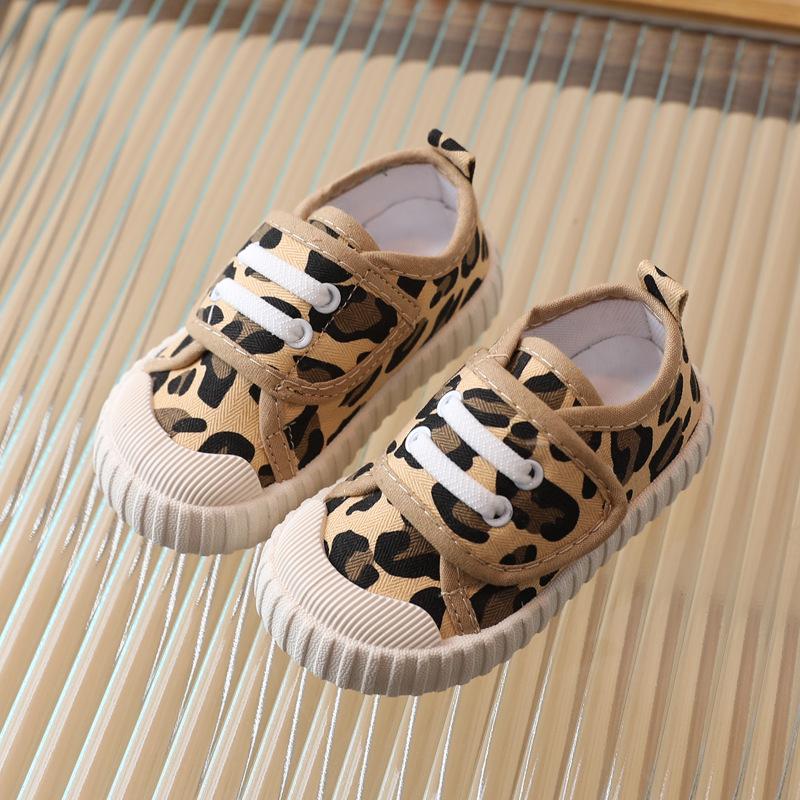 Детские низкие кеды из парусины на липучках - мягкая подошва, весна/осень, белые, унисекс, детская обувь