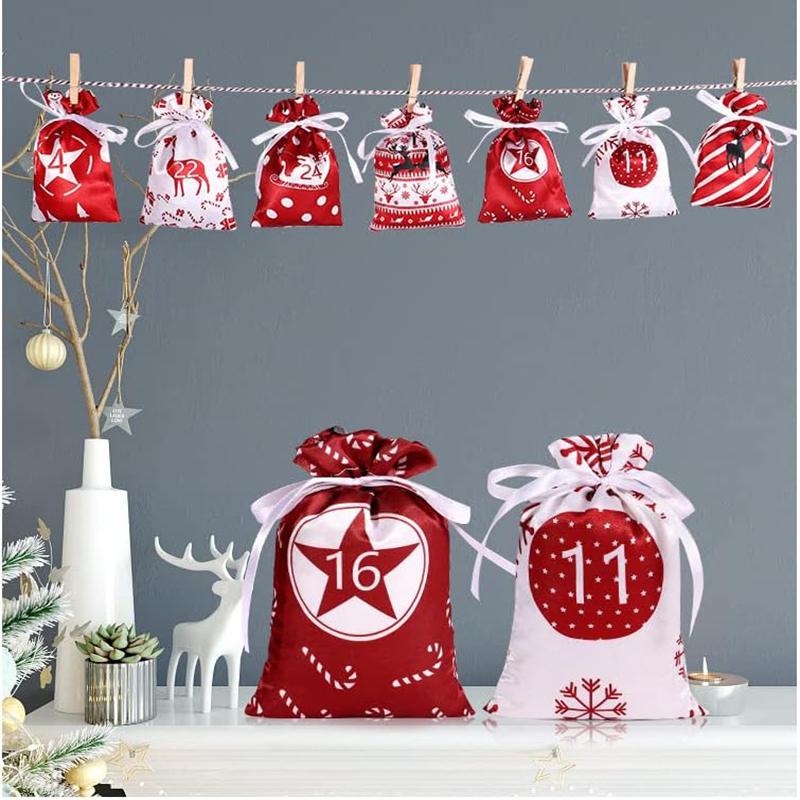24PCS/set Christmas Bags Drawstrings Jewelry Gift Display Packing Bags Xmas Party Favor Candy Christmas Tree Decoration Bags