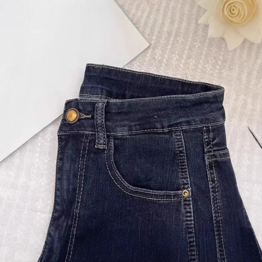 2024 New Autumn Plus Size High-Waisted Stretch Jeans for Pear-Shaped Women