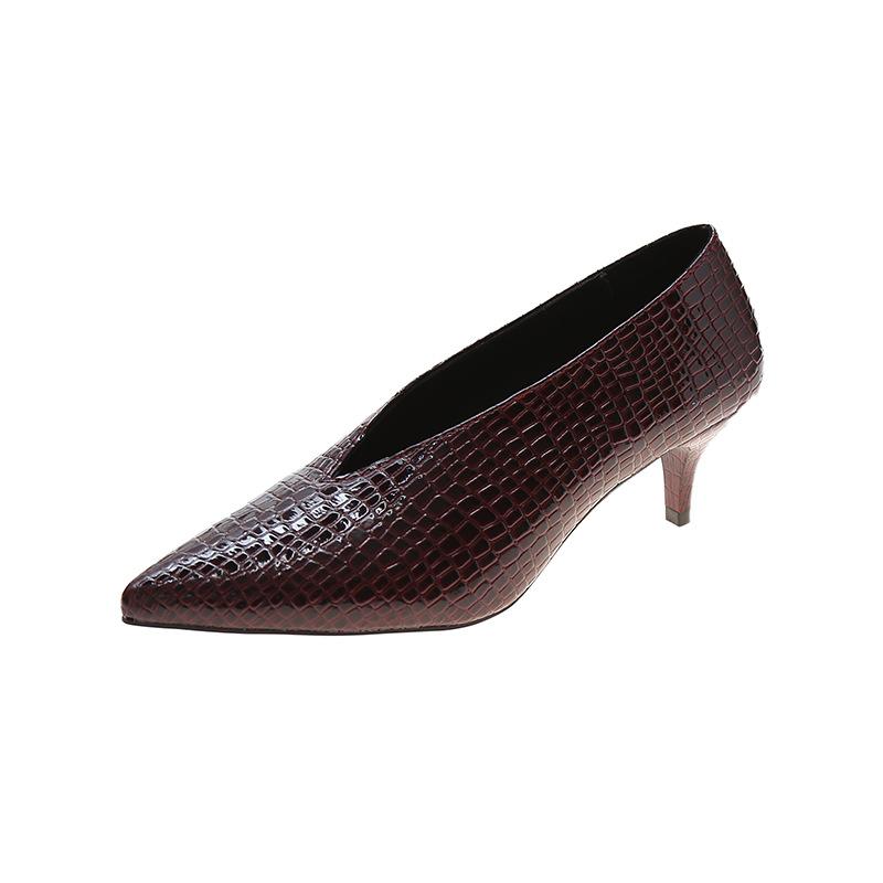 Винтажные черные туфли из мягкой кожи с неглубоким острым носком и толстым каблуком, женские туфли на плоской подошве, новые весенне-летние универсальные туфли на высоком каблуке